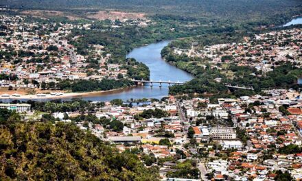 O deputado Max Russi propôs classificar e regularizar municípios turísticos em estâncias em MT